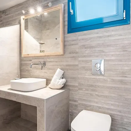 Maria Christina Apartment *