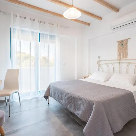 Maria Christina Apartment *