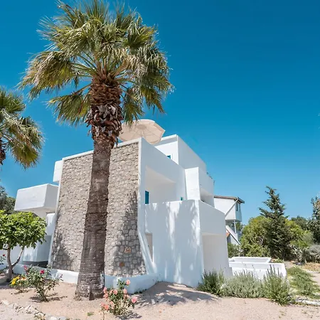 Апартаменты Maria Christina *