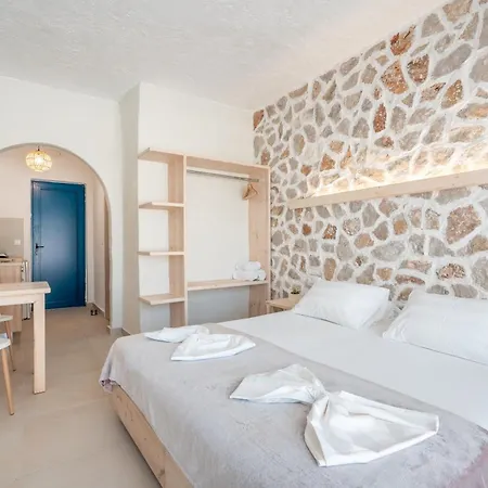 Maria Christina Apartment *
